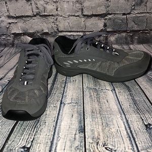 Chung Shi Stafild Toning Sneakers